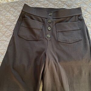 Halara wide-leg, high waist pants.
